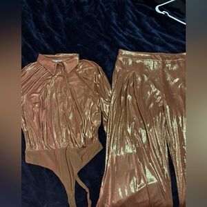 Elegant Women's Gold 2 piece pant set